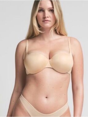 NWT Skims Ultimate Balconette Push-Up Bra